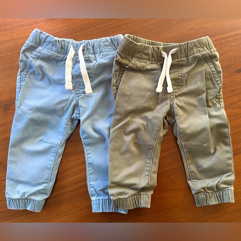 Cat & Jack joggers. Size 12m